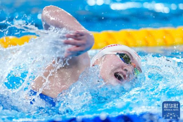 游泳世锦赛丨李冰洁获女子1500米自由泳亚军