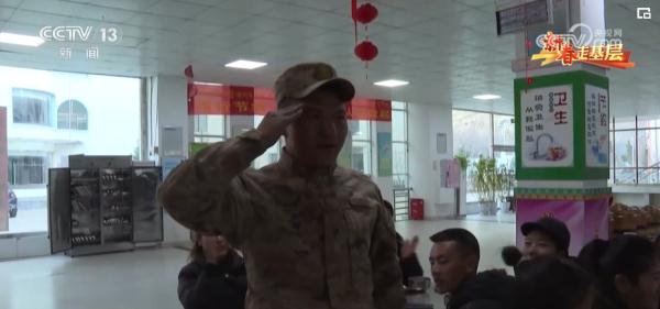 新春走基层 | 心心念念的家，久别的孩子回来了