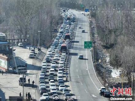 五台山发公告即刻停止售票