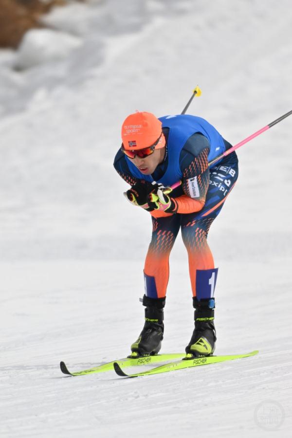 重庆冰雪迎来历史性时刻!王强拿下首金 重庆冰雪迎来历史性时刻!王强拿下首金