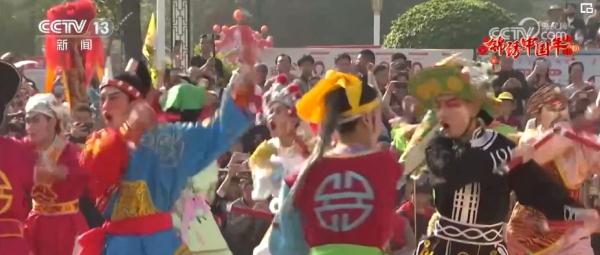 “传统+现代”让年味儿更“潮” 场景化消费为“假日经济”注入新动能