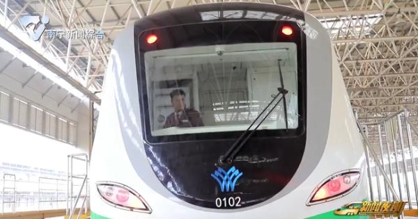 日行200公里，南宁95后地铁司机的一天是这样的→