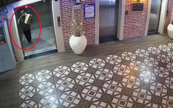 无语！男子偷6件快递，为送女友竟专挑……抠门到家了