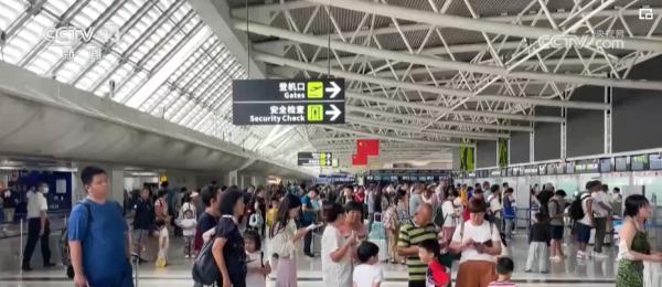 “三六九、往外走”！细化服务为旅客出行提供便捷服务