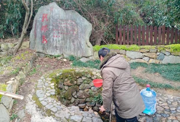 宁波寻龙记·走,春节去镇海九龙湖数“龙”吧! 宁波寻龙记·走,春节去镇海九龙湖数“龙”吧!