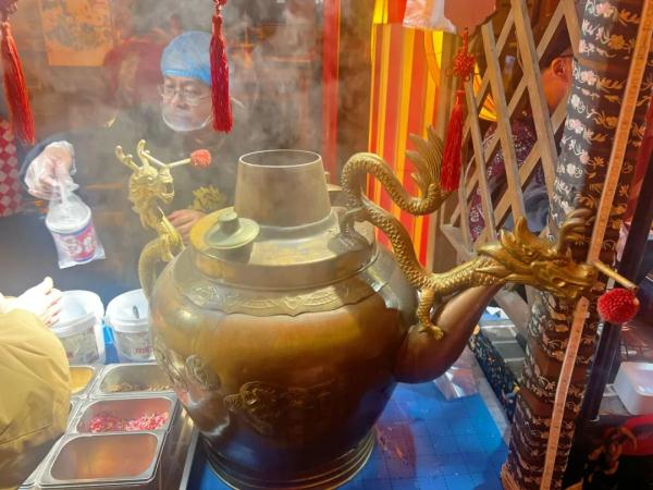 图话丨过大年，赏民俗，看花灯