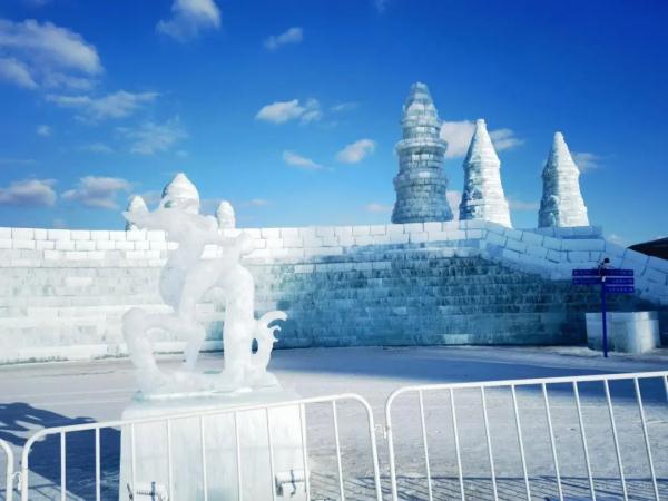 “一年又一年”冰雪消融之美背后，是无数人的默默付出与“期待再见”