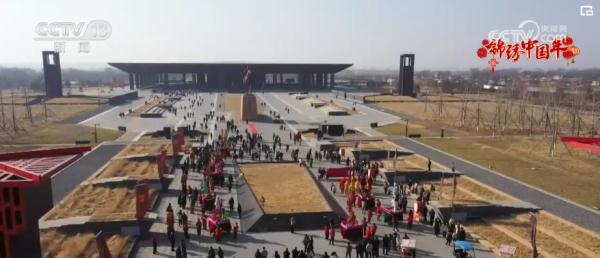 “传统+现代”让年味儿更“潮” 场景化消费为“假日经济”注入新动能