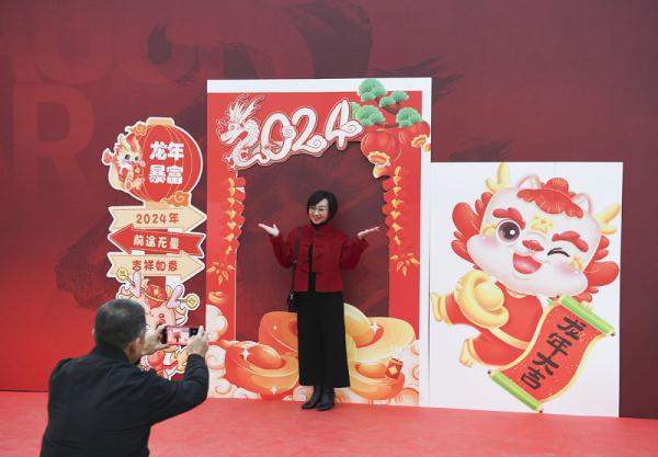 重庆:新春灯会年味浓 重庆:新春灯会年味浓