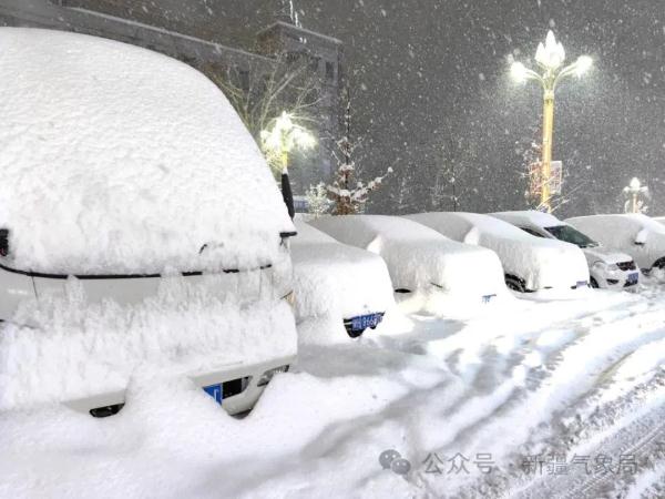 新疆：特强寒潮来袭！大雪+暴雪+大暴雪！