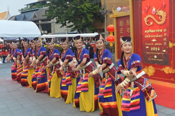 锦绣中国年｜“乘龙”双向奔赴　共寻“诗和远方”——世界共享中国春节旅游季