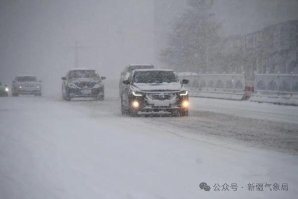 新疆：特强寒潮来袭！大雪+暴雪+大暴雪！