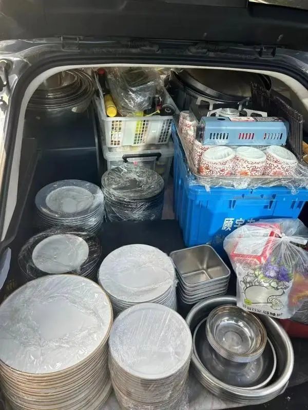 忙疯!26岁小伙月入5万元,春节订单天天爆满,已排到3月份…… 忙疯!26岁小伙月入5万元,春节订单天天爆满,已排到3月份……