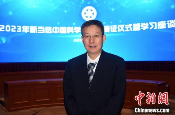 龙年说龙，亿万年前陆、海、空这三种龙有何奥秘？