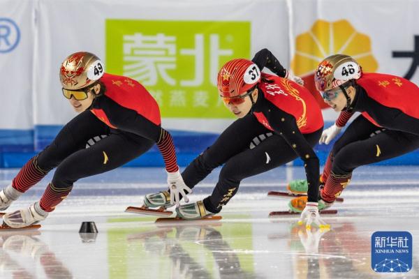 全冬会丨短道速滑公开组女子1500米:臧一泽获得冠军 全冬会丨短道速滑公开组女子1500米:臧一泽获得冠军