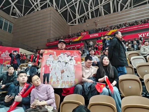 看球过大年,古都新年俗 看球过大年,古都新年俗