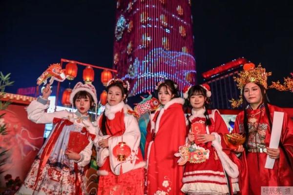 二次元新国潮,Z世代过年“新姿势” 二次元新国潮,Z世代过年“新姿势”