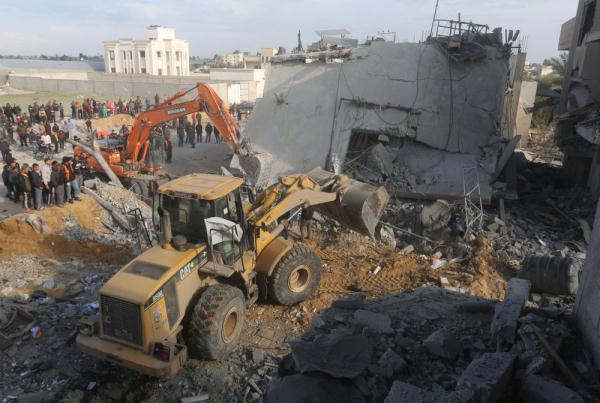 聚焦 | 以军空袭拉法造成至少11人死亡