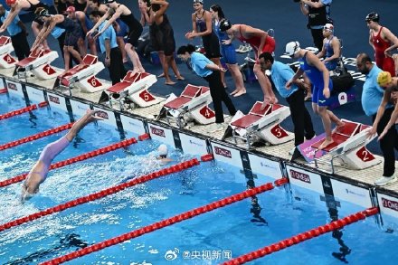 转发！赞！中国姑娘们比赛反超第一看得太爽