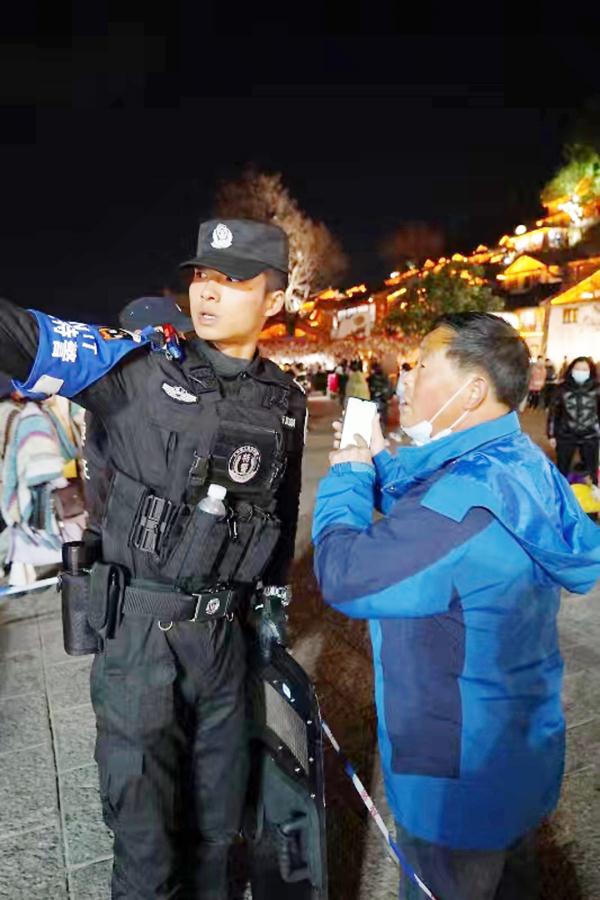 各大网红打卡地“同款背景”，找到了！