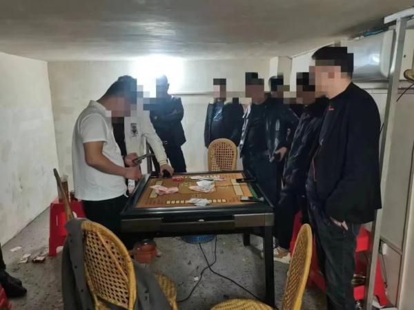 春节赌博！江西多人被带走！千万别干……