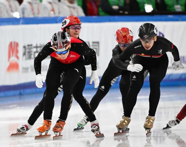 刘少林刘少昂兄弟收获首枚冬运会奖牌 刘少林刘少昂兄弟收获首枚冬运会奖牌