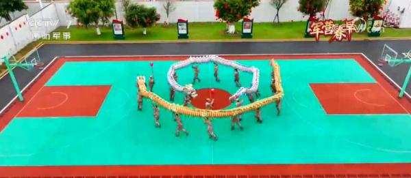 新春走基层 | “龙城”飞将守一方平安 新春走基层 | “龙城”飞将守一方平安