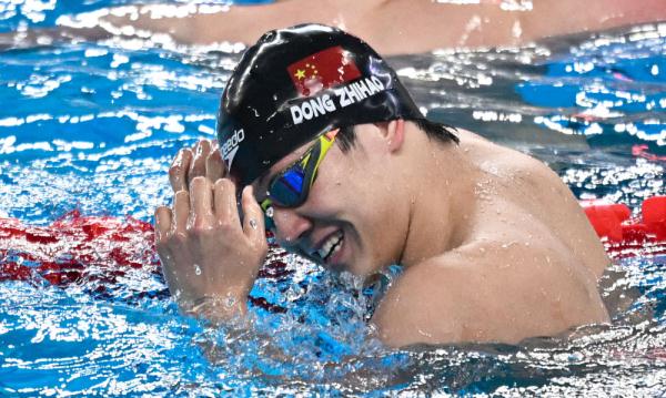 游泳世锦赛丨董志豪夺得男子200米蛙泳冠军