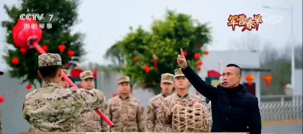 新春走基层 | “龙城”飞将守一方平安 新春走基层 | “龙城”飞将守一方平安