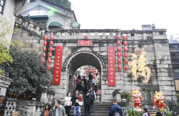 新春走基层丨重庆：城市更新让老街旧巷焕发新活力