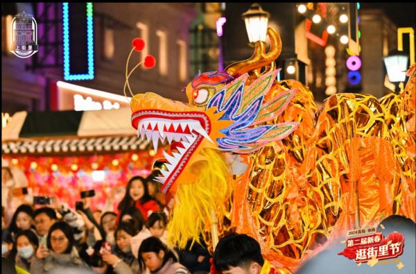春节青岛“滚烫”！被南方人“捧上”热门，老城区人气暴涨