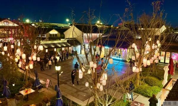 共接待游客1675.95万人次！申城龙年文旅市场开门红