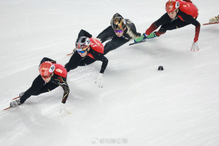 短道速滑男子5000米接力赛吉林队夺冠