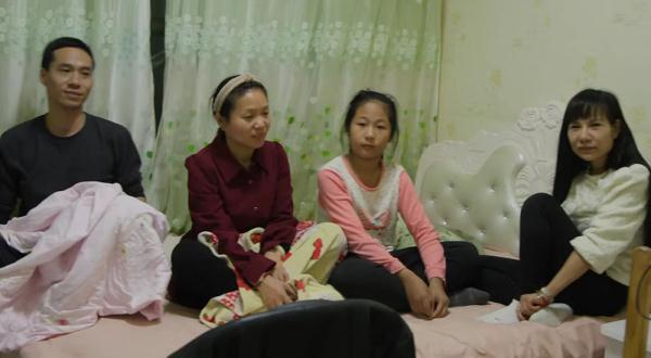 “滞留瓜州时，接到40多个当地好心人的电话”