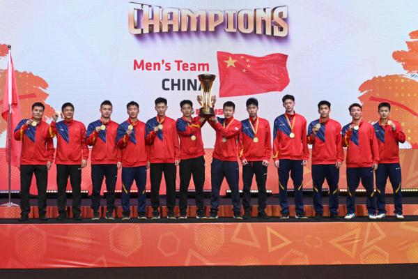 中国男队夺得亚洲羽毛球团体锦标赛冠军