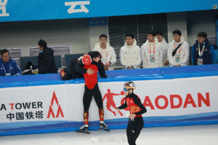 短道速滑男子5000米接力赛吉林队夺冠
