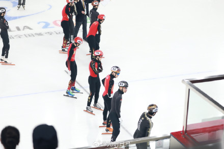 短道速滑男子5000米接力赛吉林队夺冠