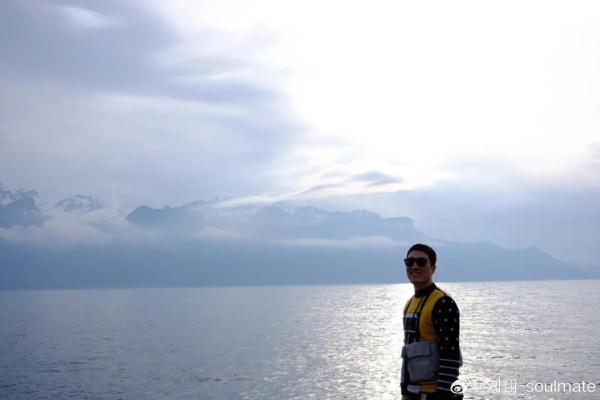 时隔473天更新动态!刘翔重回破世界纪录夺冠地,晒40岁近照 时隔473天更新动态!刘翔重回破世界纪录夺冠地,晒40岁近照