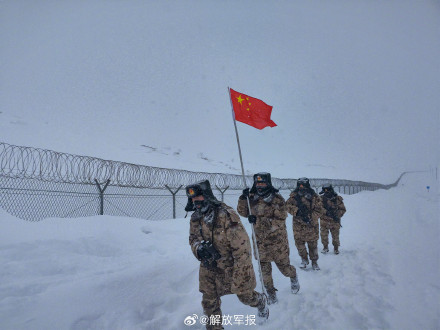 风雪巡逻！致敬！