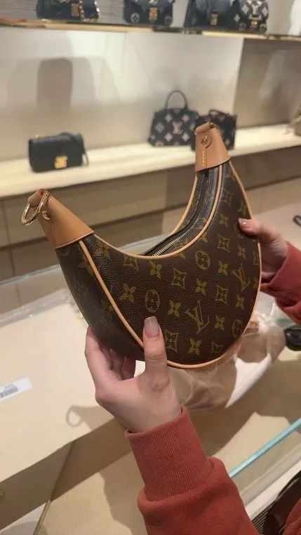 又双叒叕涨价了！一线大牌提价，网友：买它真能当理财？
