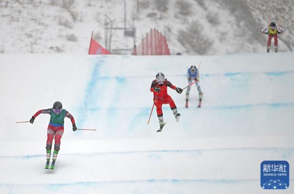 全冬会｜自由式滑雪公开组女子障碍追逐赛况