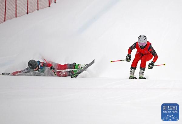 全冬会｜自由式滑雪公开组女子障碍追逐赛况