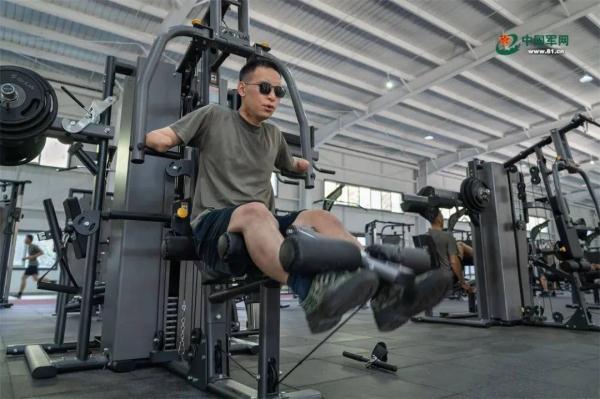 “杜富国伤残了为什么还能留在部队?”这篇回答很有力量 “杜富国伤残了为什么还能留在部队?”这篇回答很有力量