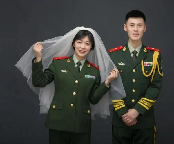 恭喜!他们结婚了 恭喜!他们结婚了