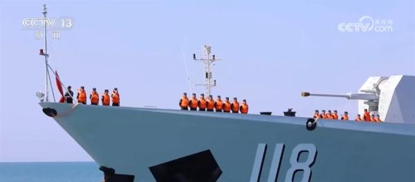 从伴随保障到基地保障 中国海军护航任务保障条件越来越成熟