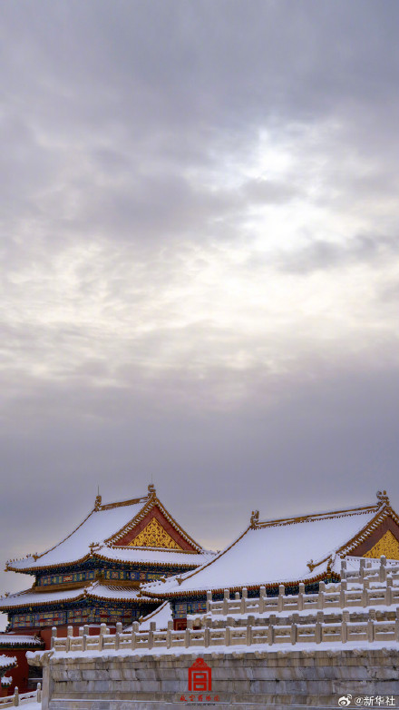 又一波！故宫红墙白雪惊艳了岁月