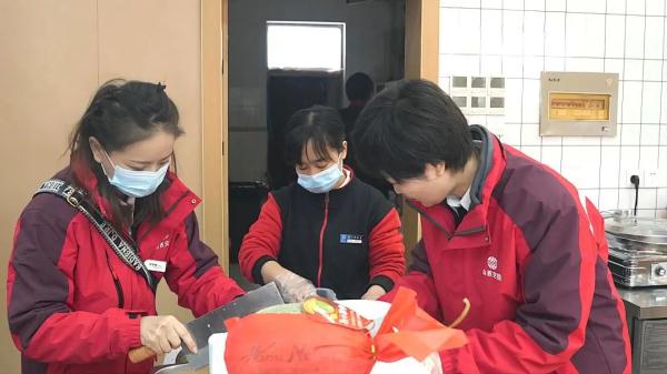 9块9！在山西高速的“司机食堂”吃点啥