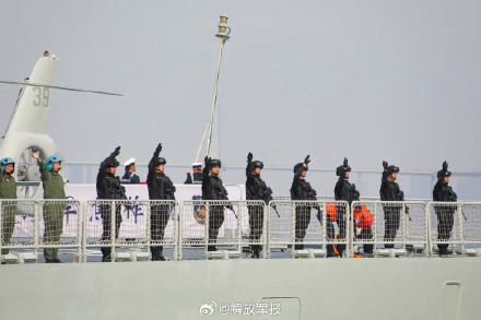 起航!海军第46批护航编队奔赴亚丁湾 起航!海军第46批护航编队奔赴亚丁湾