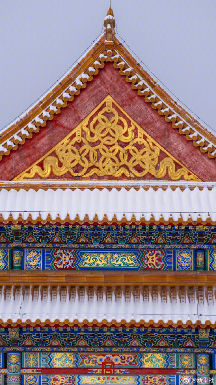 又一波！故宫红墙白雪惊艳了岁月