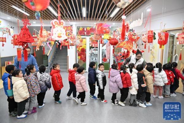 江苏南京:多彩活动迎开学 江苏南京:多彩活动迎开学